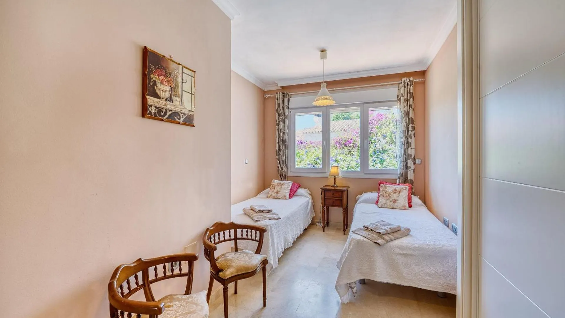 Holiday home 1107 Marbella Beach Front House Spain