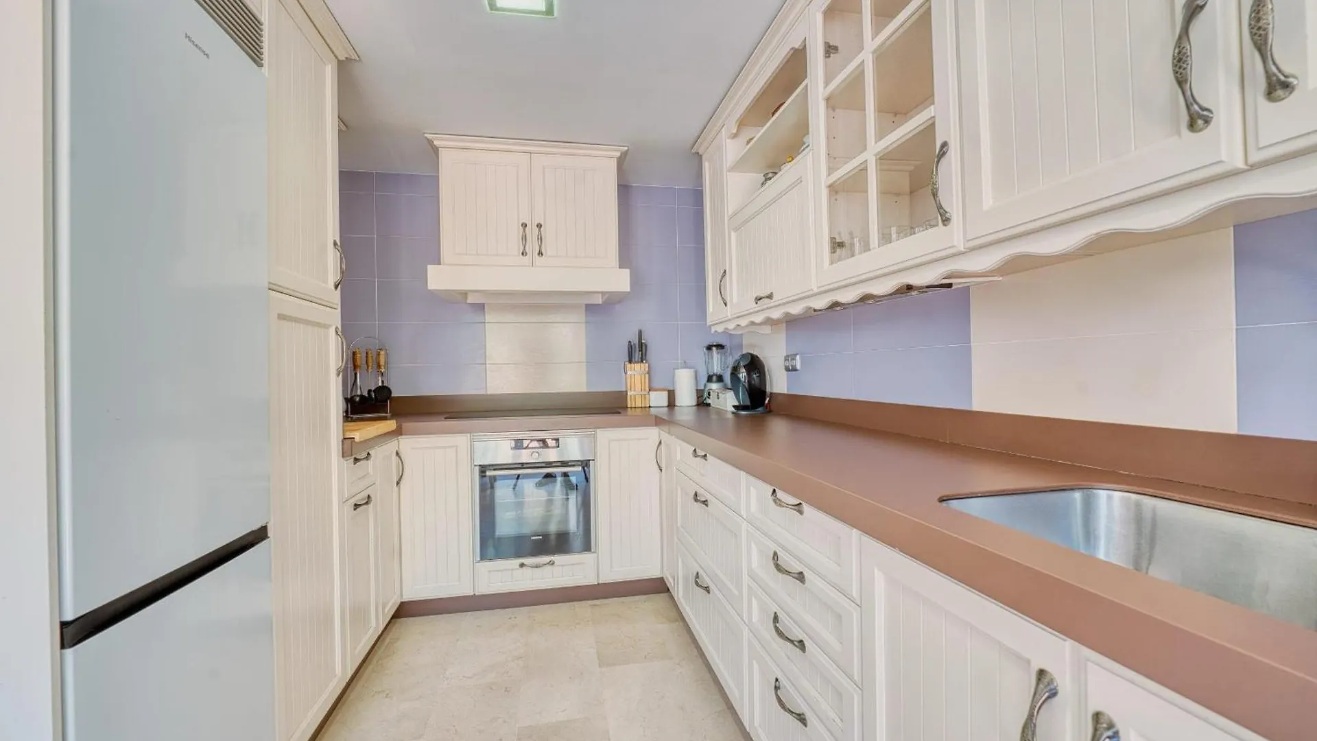 1107 Marbella Beach Front House